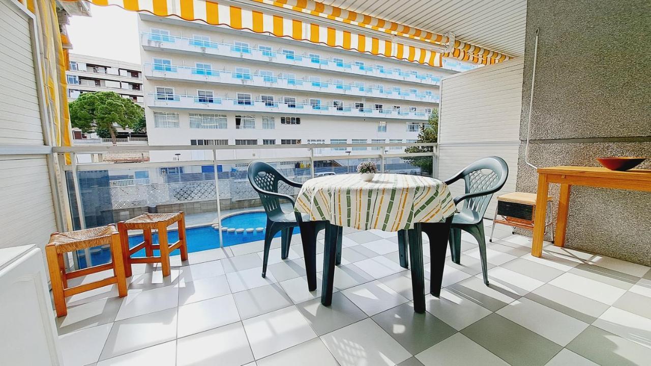 Apartamentos Montblanc Familidays 013 Σαλού Εξωτερικό φωτογραφία