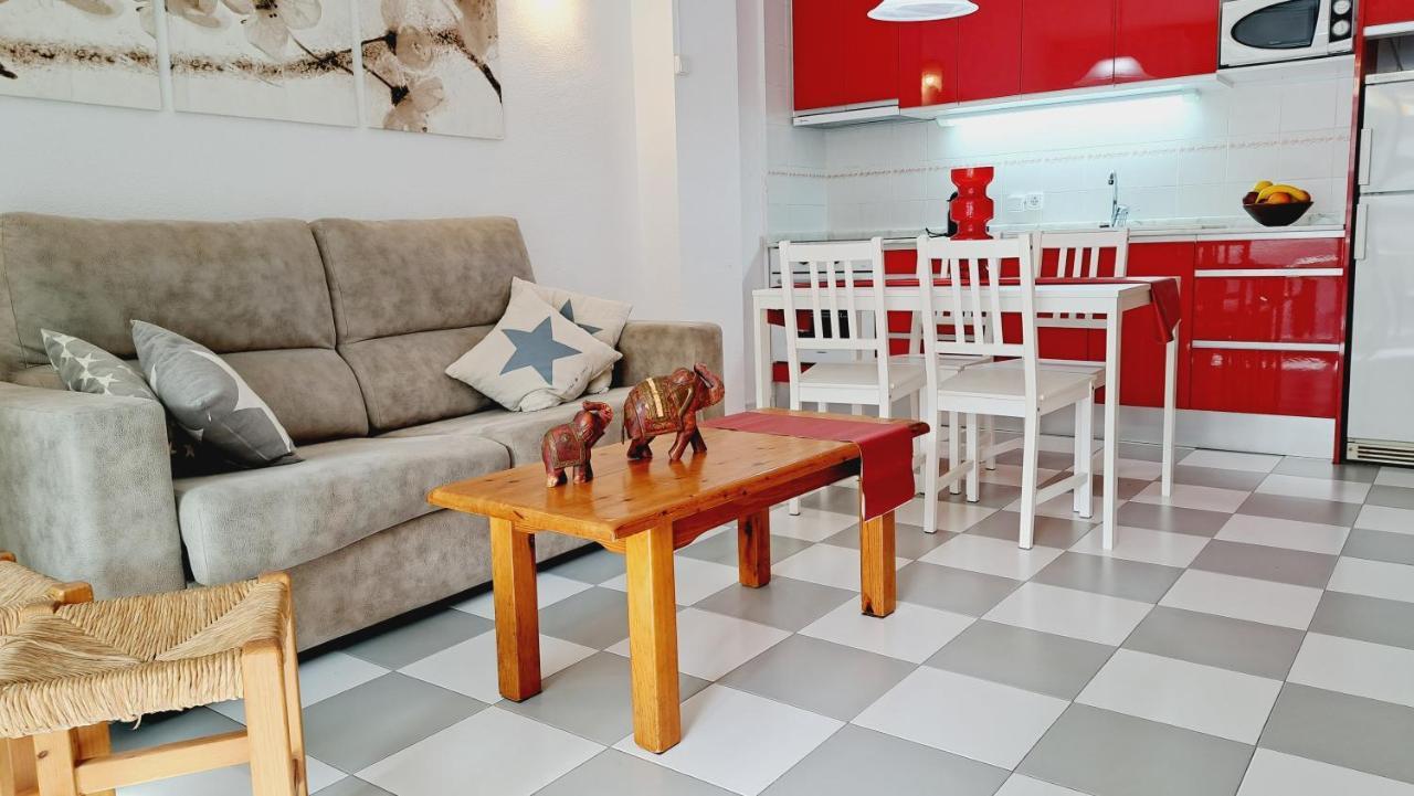 Apartamentos Montblanc Familidays 013 Σαλού Εξωτερικό φωτογραφία